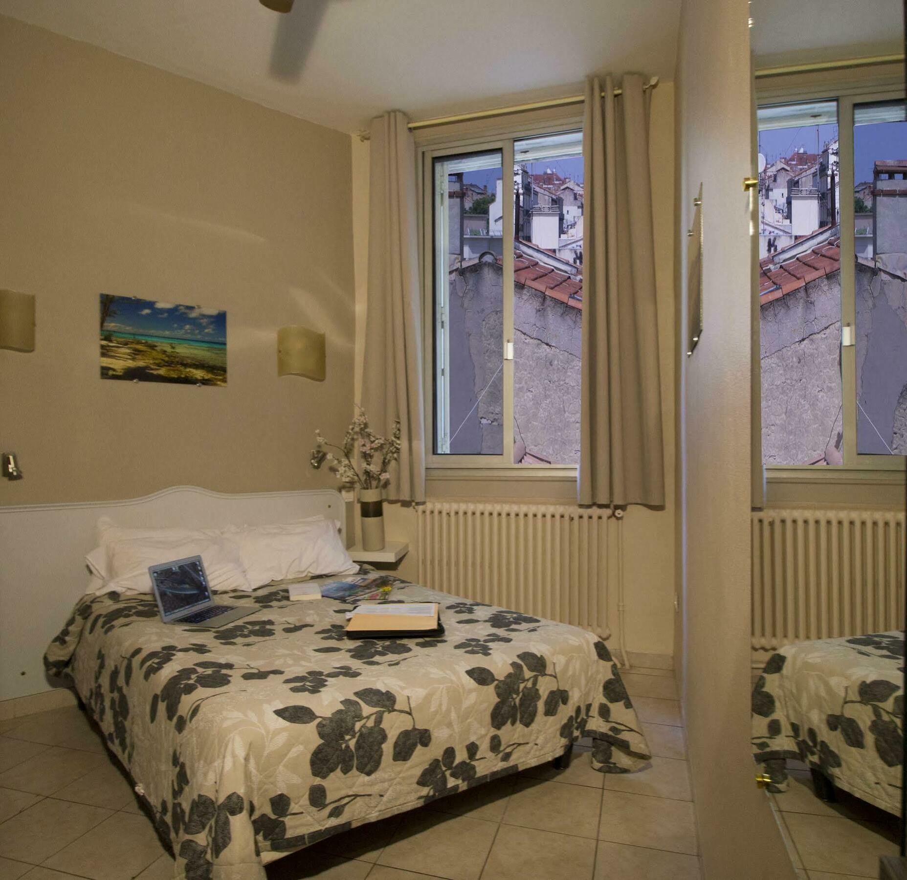 Le Strasbourg Hotel Montpellier Eksteriør billede